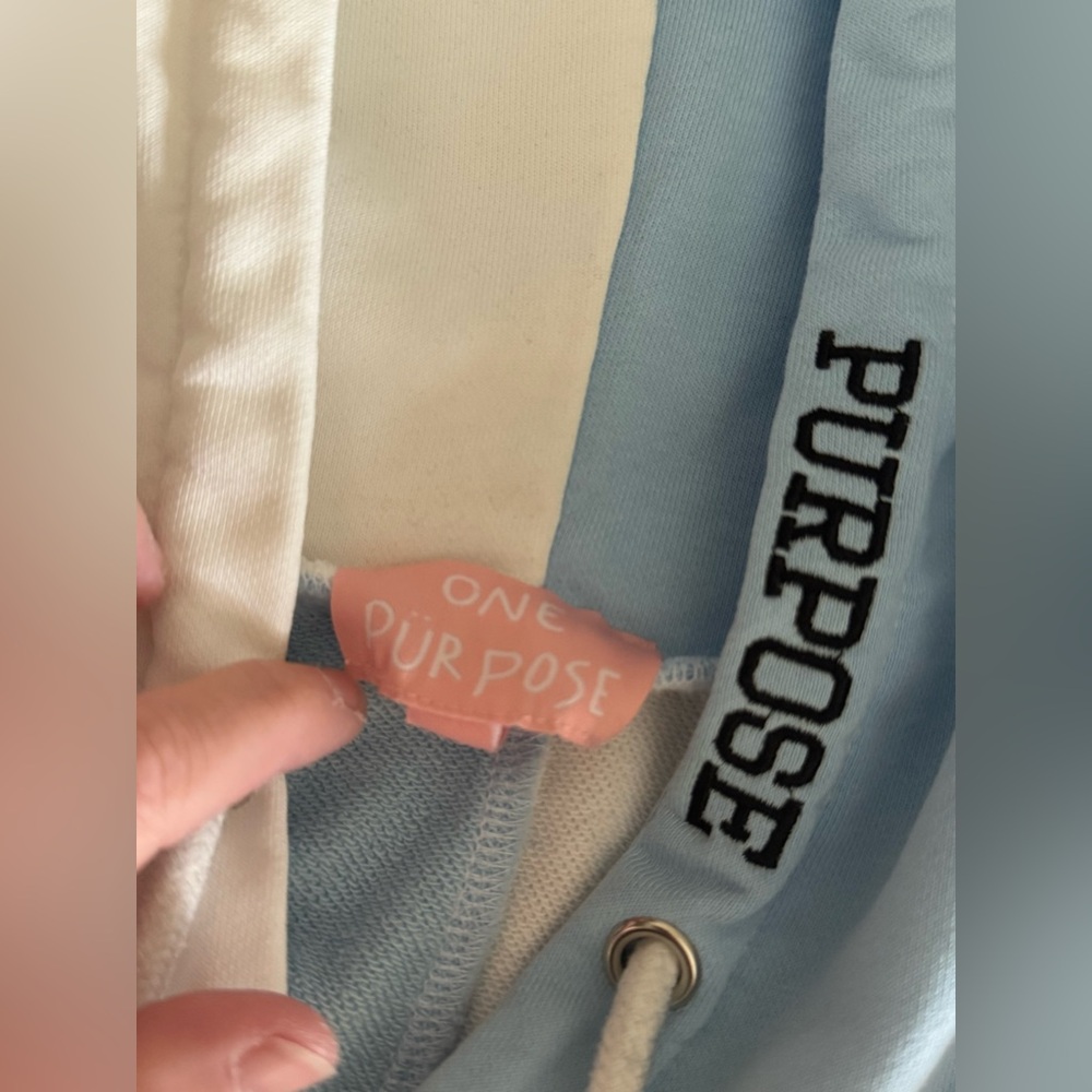 One purpose Hoodie - Picture 4 of 8